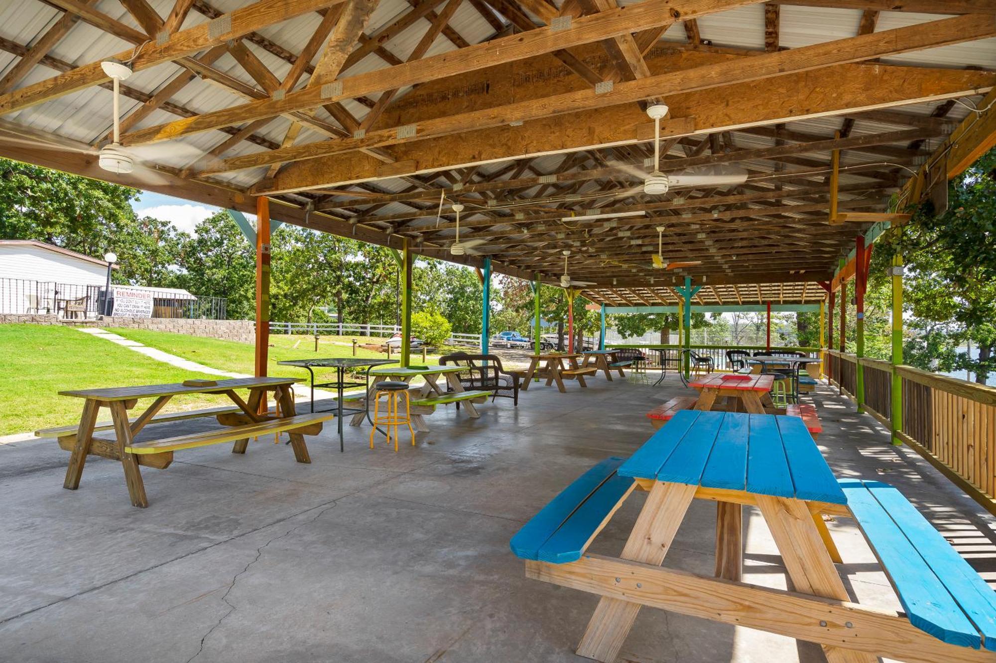 Rock Lane Resort & Marina Indian Point 外观 照片